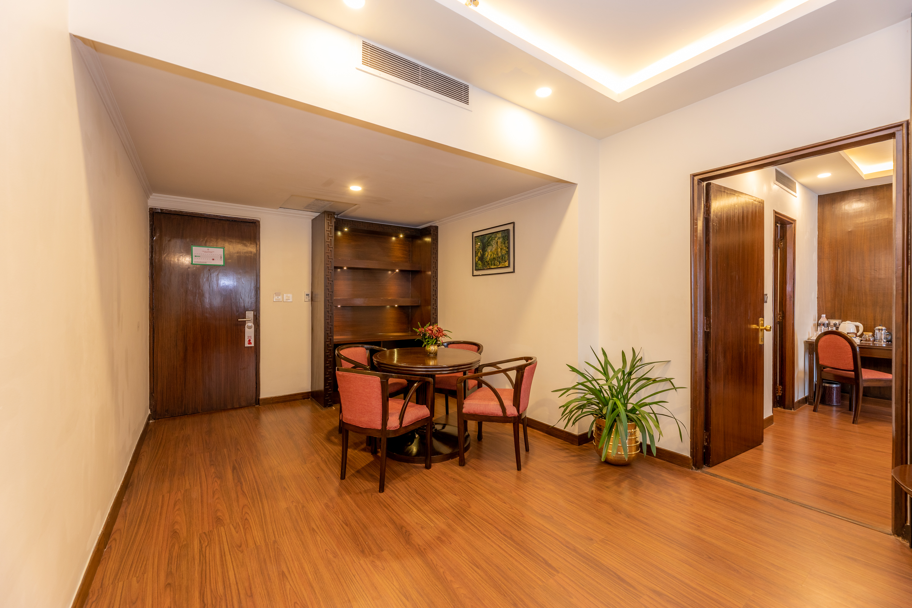 Deluxe Suite Room